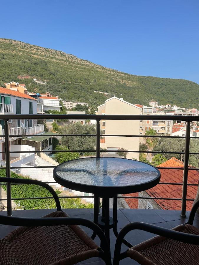 Ferienwohnung Upart House Petrovac na moru Exterior foto