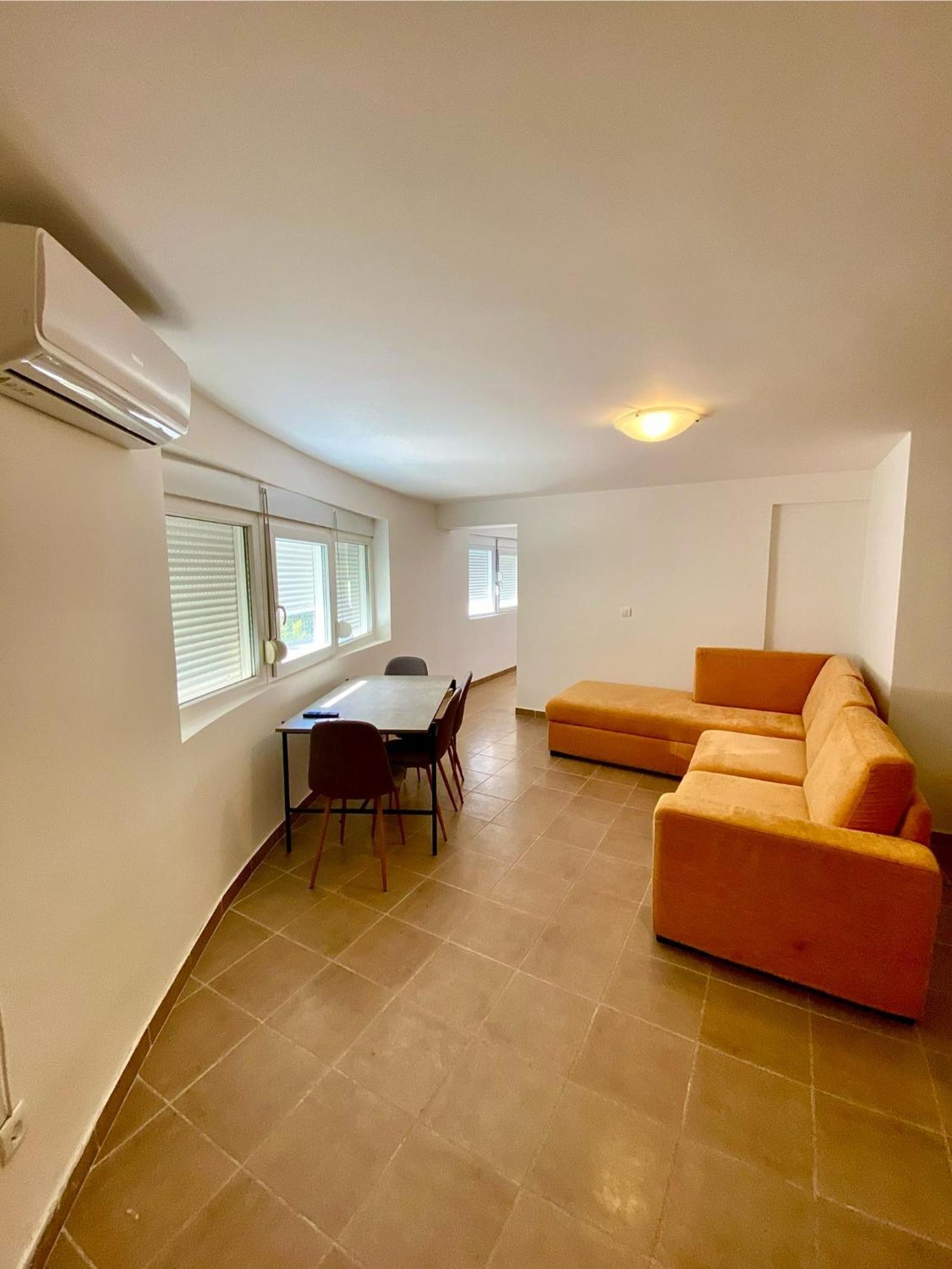 Ferienwohnung Upart House Petrovac na moru Exterior foto